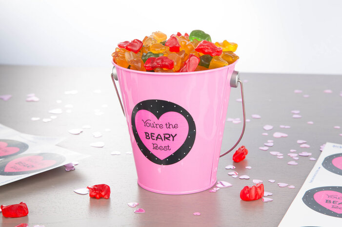 gummy valentine jar