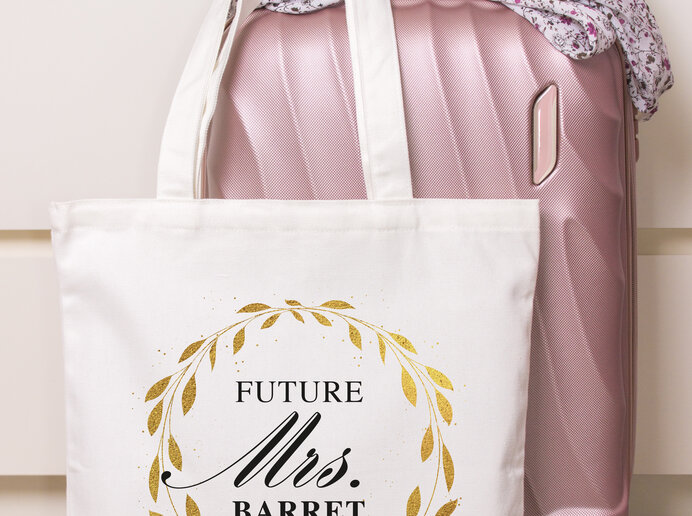 4 Destination Wedding Favour Must-Haves