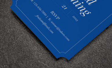 Scallped Invitation Cards
